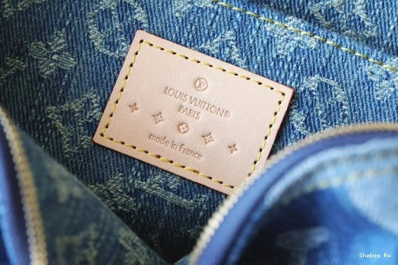 Pochette Louis Vuitton Cosmétique PM 0817